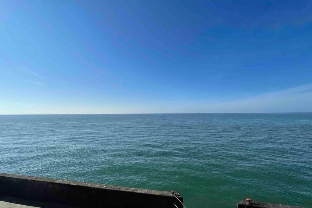 Comfortable Flat Close To The Beach Brighton Exterior foto